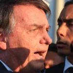 Bolsonaro segue na UTI com pneumonia e sem previsão de alta