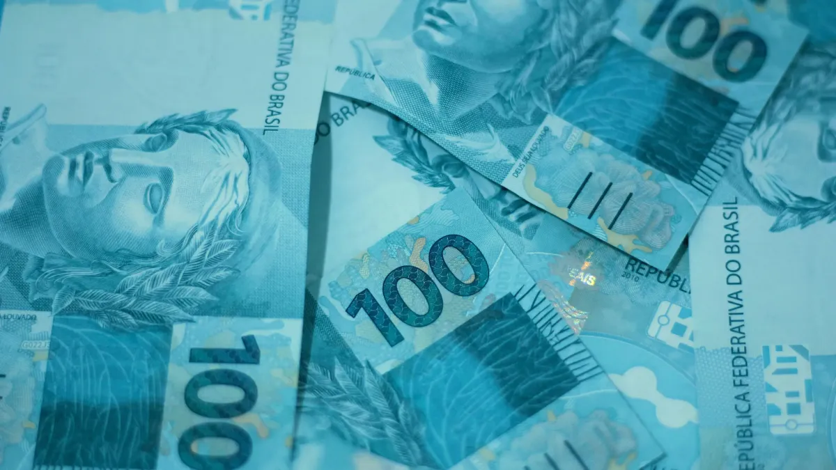 Salário em abril: veja prazos legais de pagamento com feriados