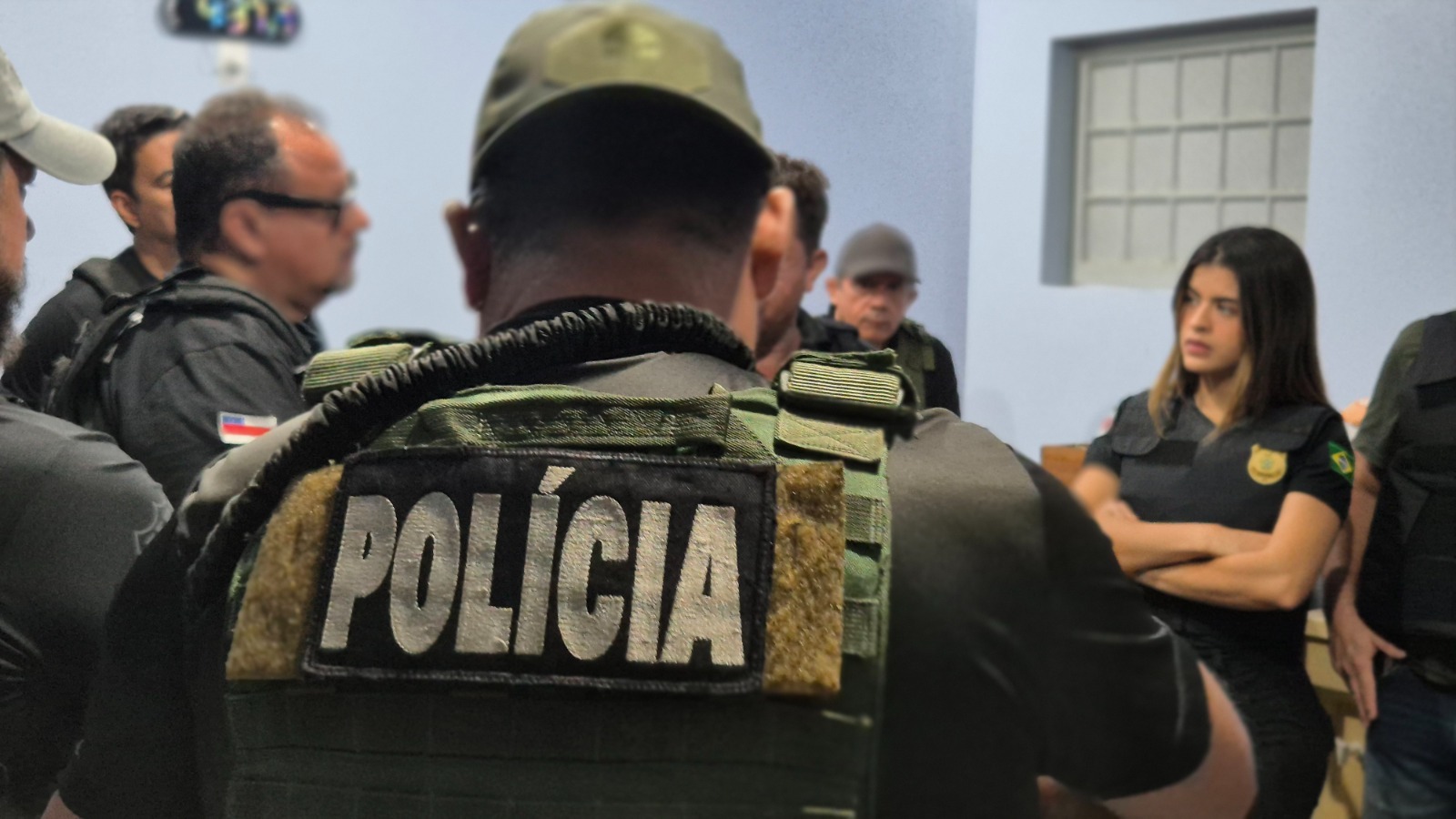 Homem condenado a mais de 148 anos por homicídios e latrocínio é preso no AM