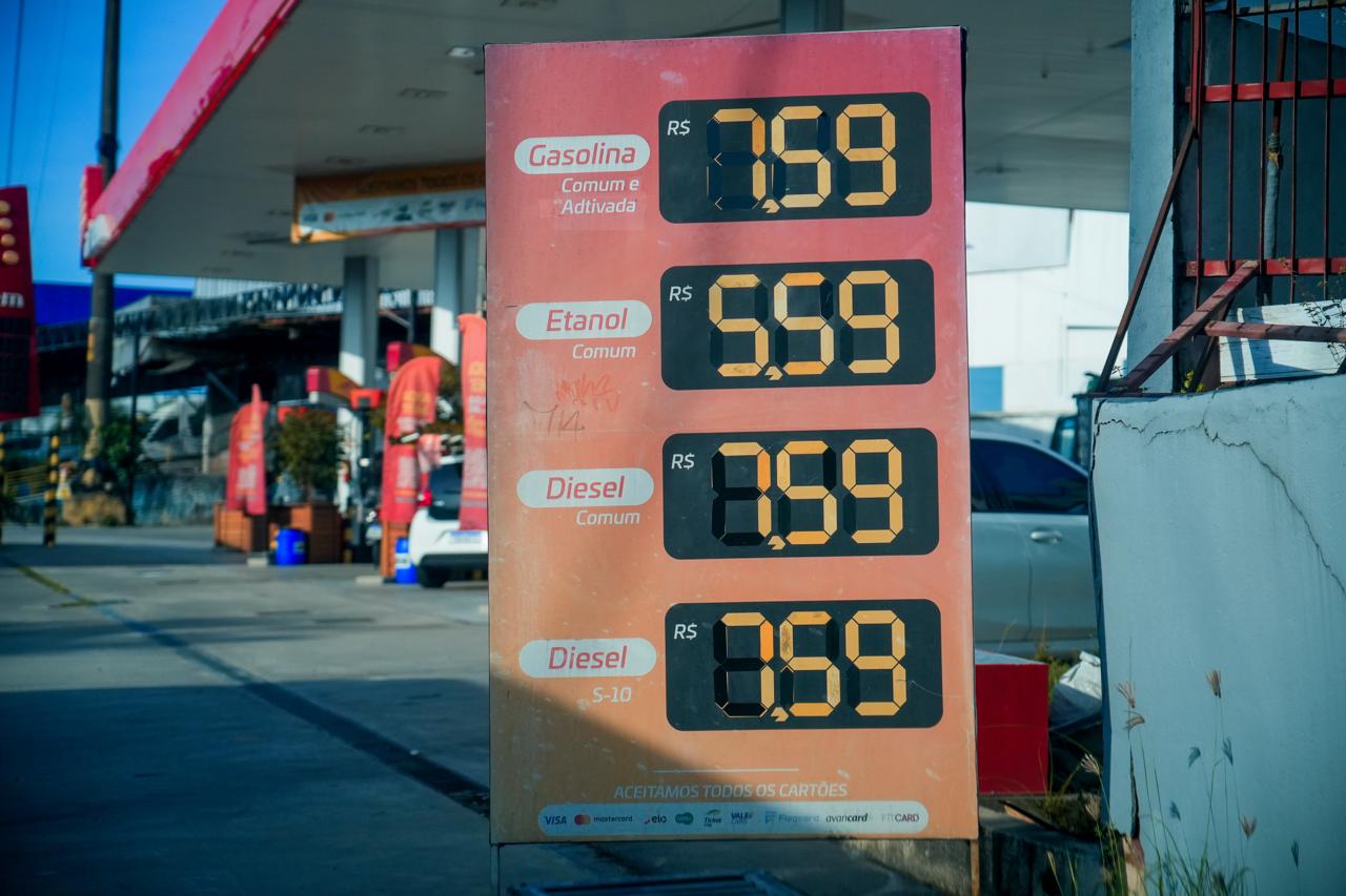 TJAM julga ação que busca responsabilizar postos por preços abusivos em Manaus