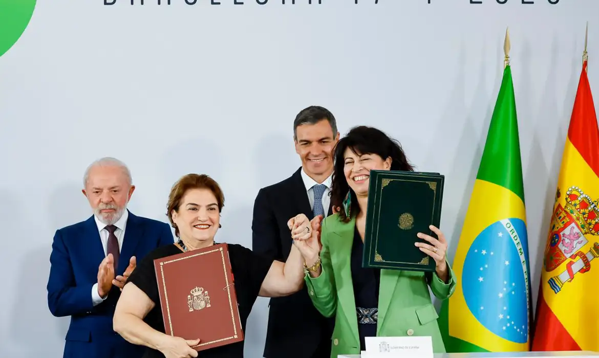 Brasil e Espanha firmam acordo contra violência de gênero