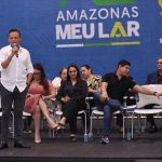 Adjuto Afonso destaca entrega de 500 títulos em Manaus