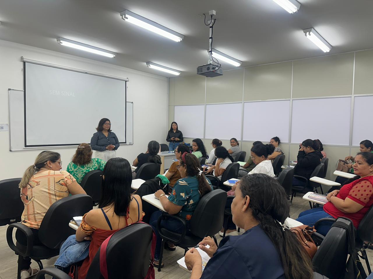 Prefeitura de Manaus abre curso para cuidadores de idosos