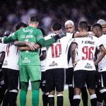 Vasco x Olimpia: onde assistir, escalações e cenário do jogo