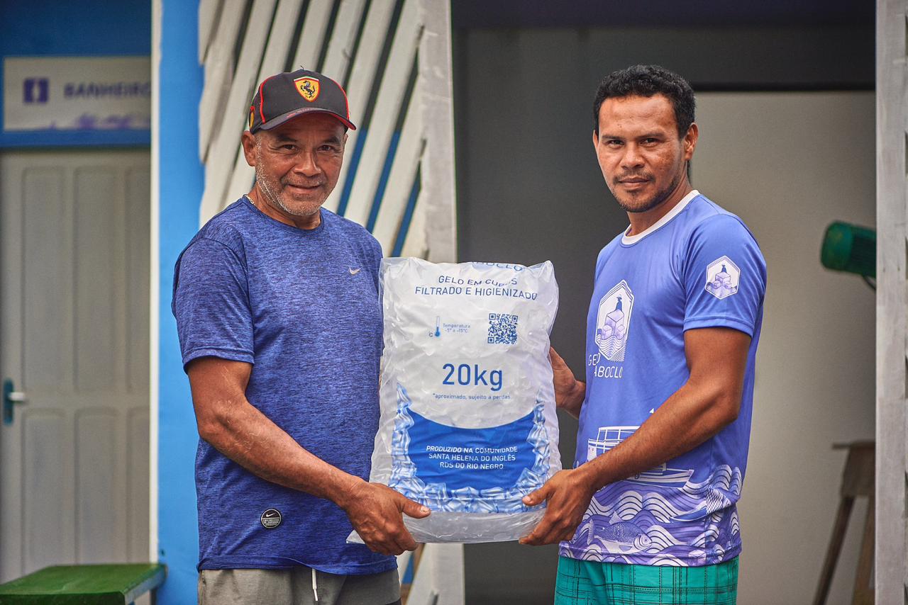 Fábrica de Gelo fortalece pesca artesanal e renda em comunidade ribeirinha no Amazonas