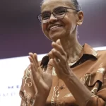 Marina Silva deixa Ministério do Meio Ambiente para disputar eleições