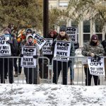 Política migratória pressiona Trump antes das eleições