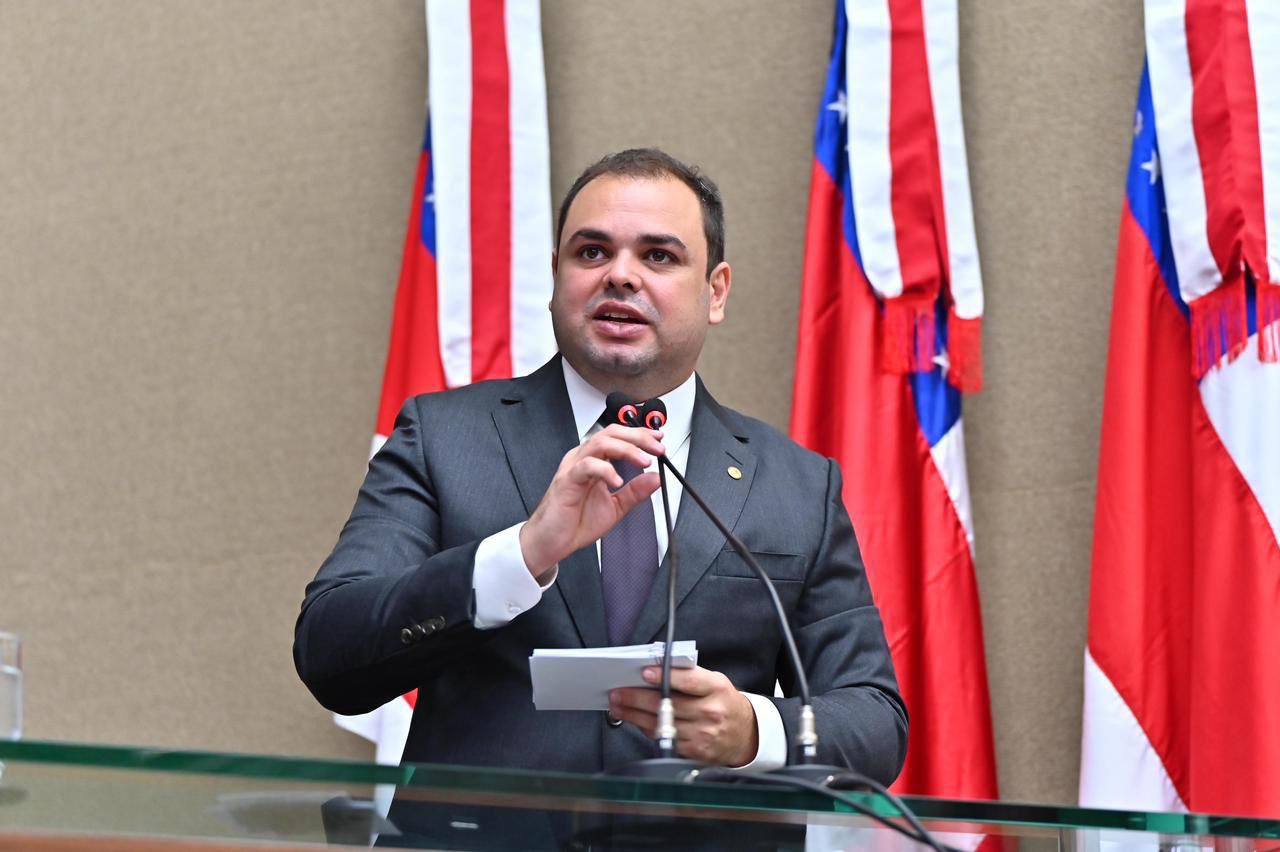 Saiba quem é Roberto Cidade, o mais jovem governador do Amazonas desde 2000