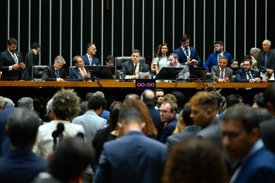 Congresso derruba veto de Lula ao PL da Dosimetria