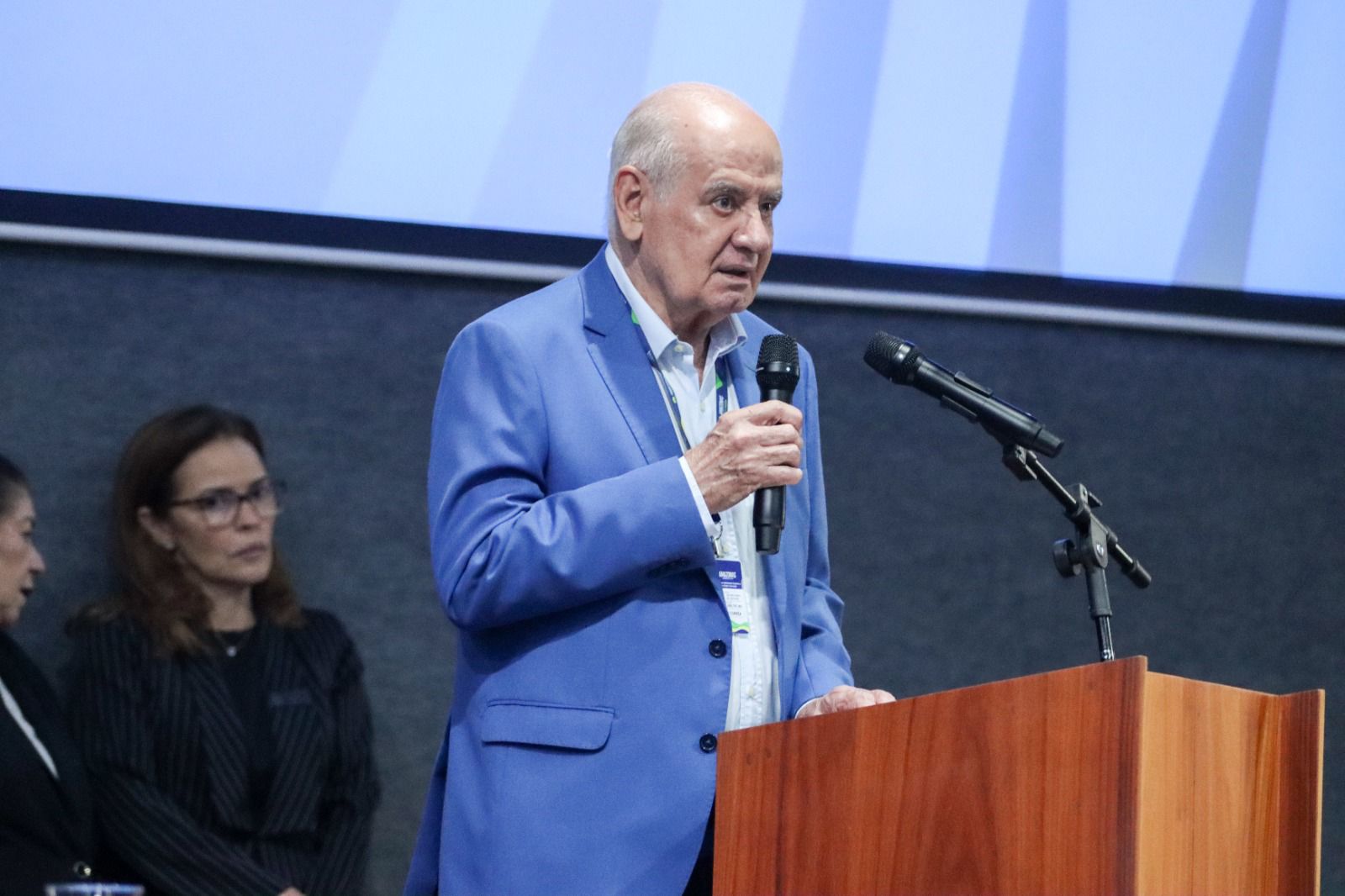 Serafim Corrêa deixa Sedecti para disputar vaga na Câmara Federal