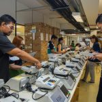 TRE-AM realiza testes em urnas eletrônicas para eleições de 2026