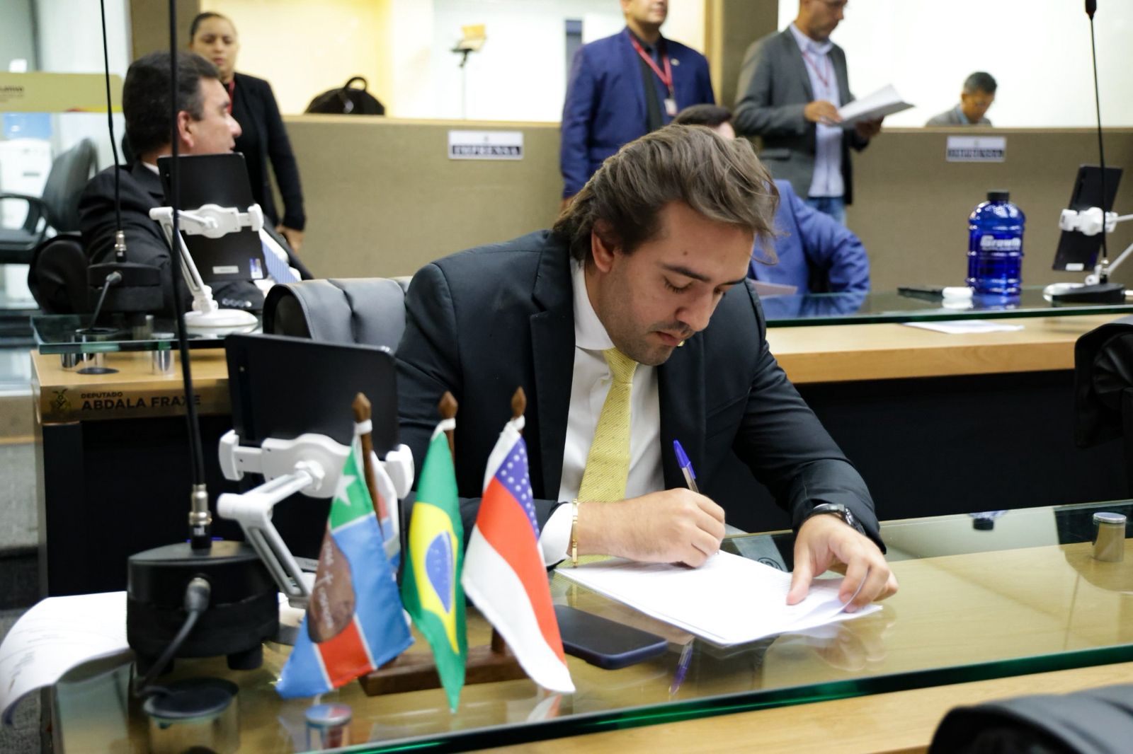 Lei que prioriza emprego para mães de PcDs é aprovada no Amazonas