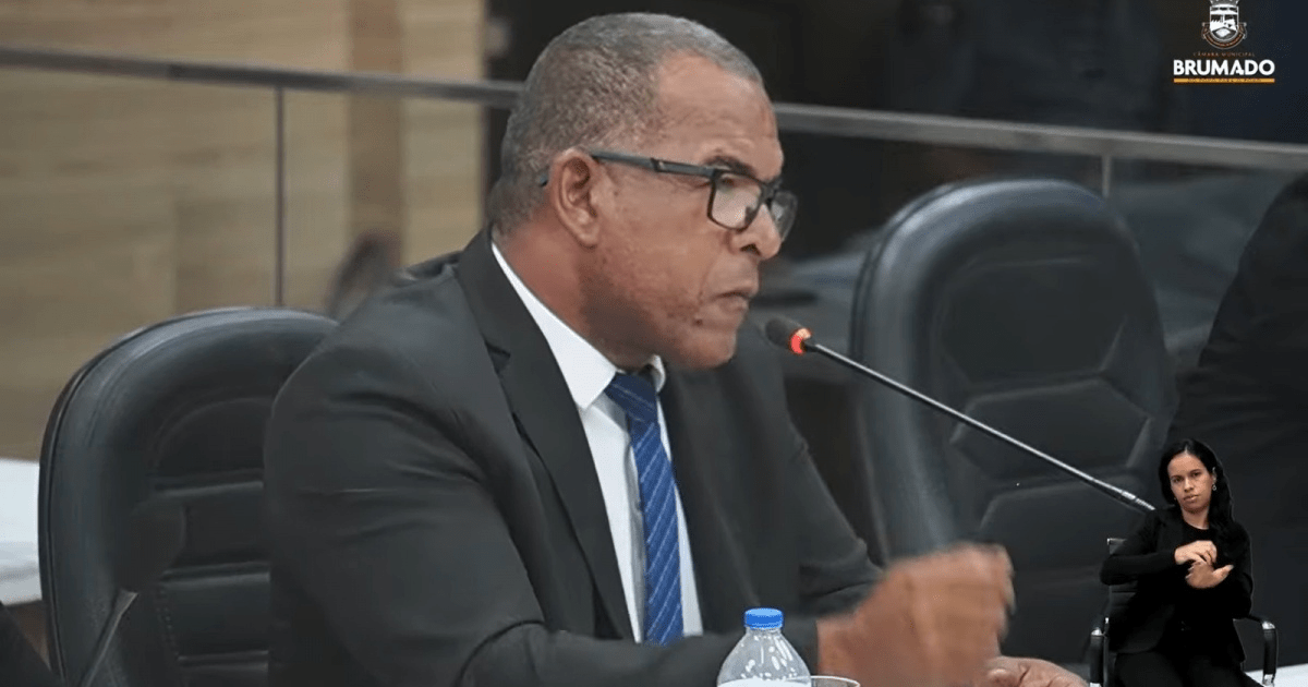 “Mal dá para feira”, diz vereador sobre salário de R$ 13 mil