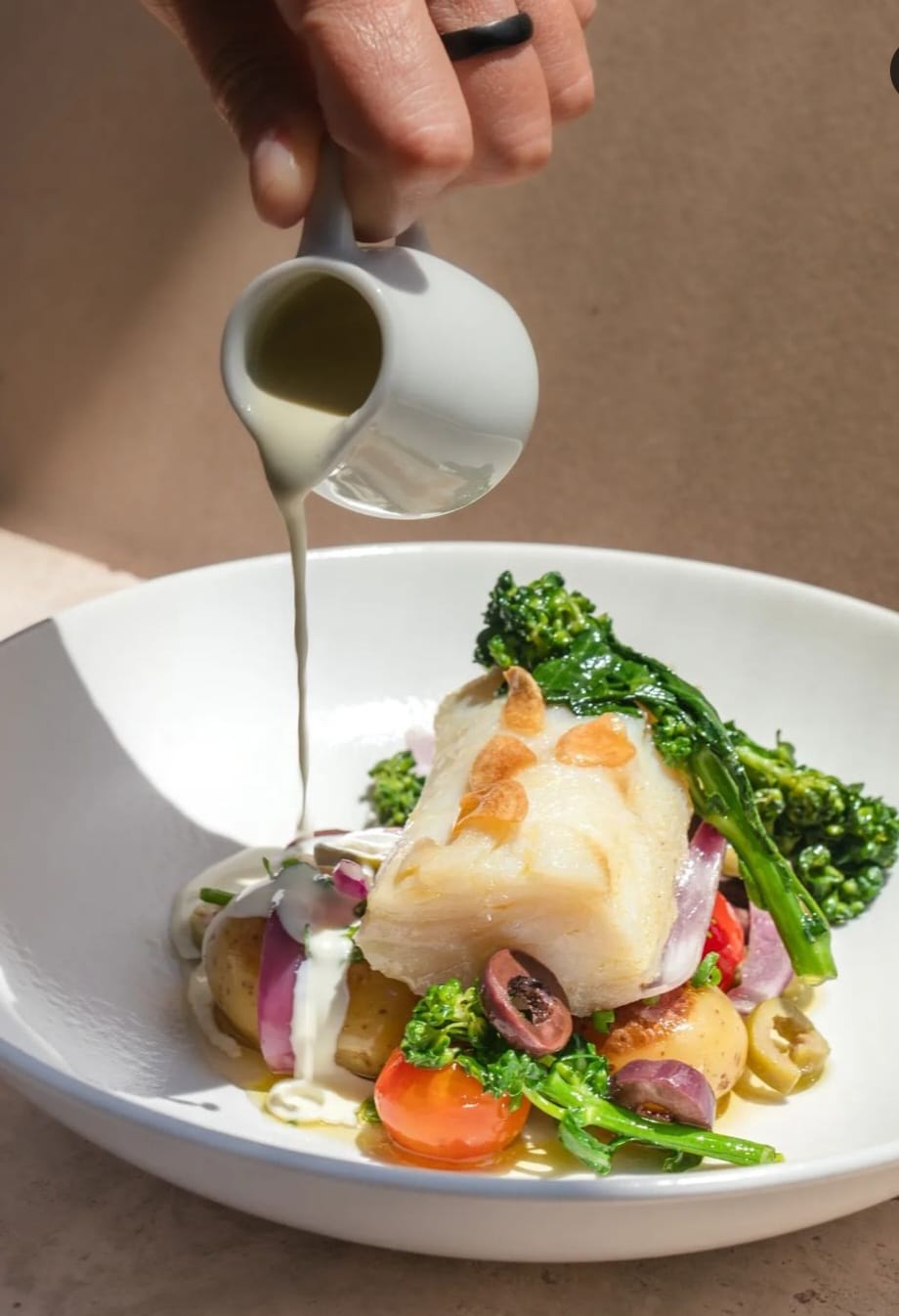 Chef Juliana Faingluz assina menu especial de Páscoa em Manaus