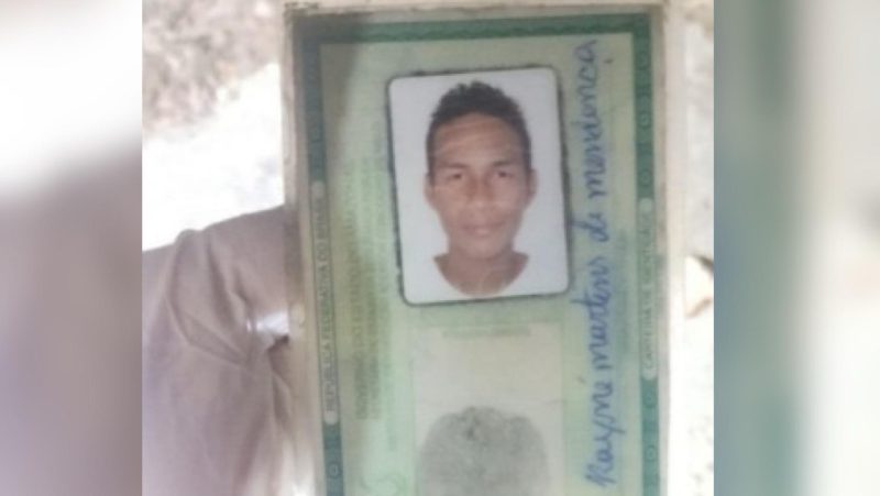 Pistoleiros matam homem em frente à igreja em Manaus