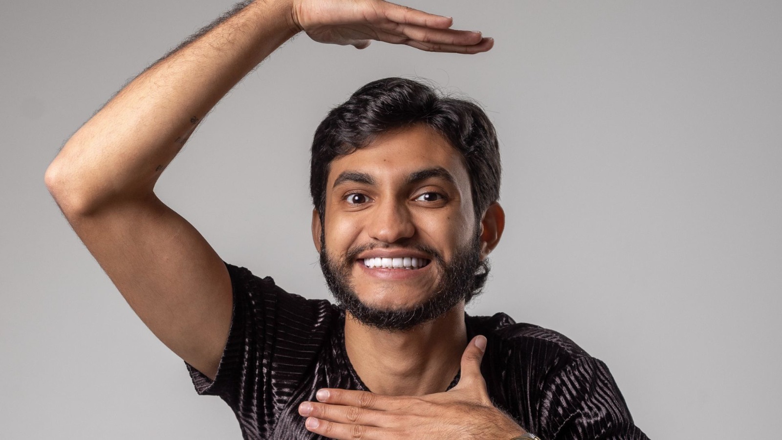 Leandro Leitte apresenta ‘Hétero Afeminado’ em Manaus