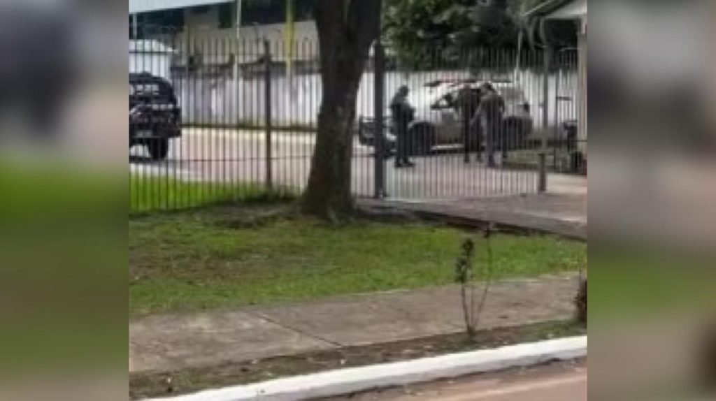 Preso escapa pela janela durante audiência em fórum de Itacoatiara