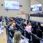 Aleam aprova leis para deficiência auditiva e diagnósticos precoces