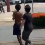 VÍDEO: Alunos de Direito usam arma de choque em morador de rua em Belém