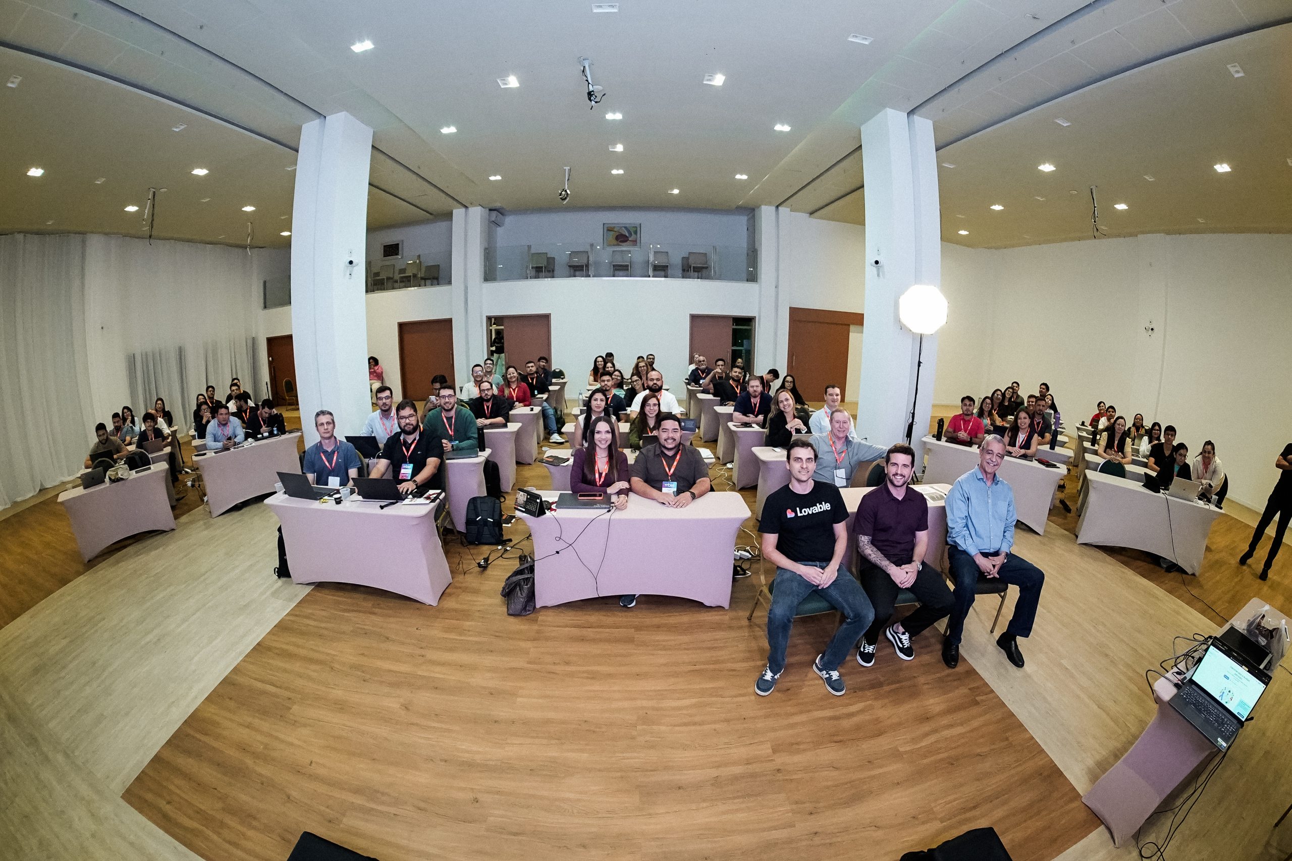 Evento de IA reúne empresários e movimenta Manaus