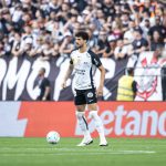 Corinthians vence Vasco e Diniz conquista 1ª vitória no Brasileirão