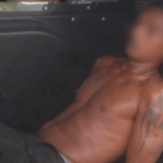 Suspeito de furtos é preso ao tentar fugir da polícia pelo muro de casas em Presidente Figueiredo