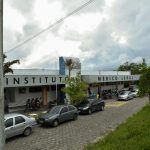 Motociclista morre após bater em árvore na avenida Autaz Mirim em Manaus