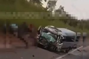 Van a caminho de Brasília se envolve em acidente e deixa 8 mortos na BR-020