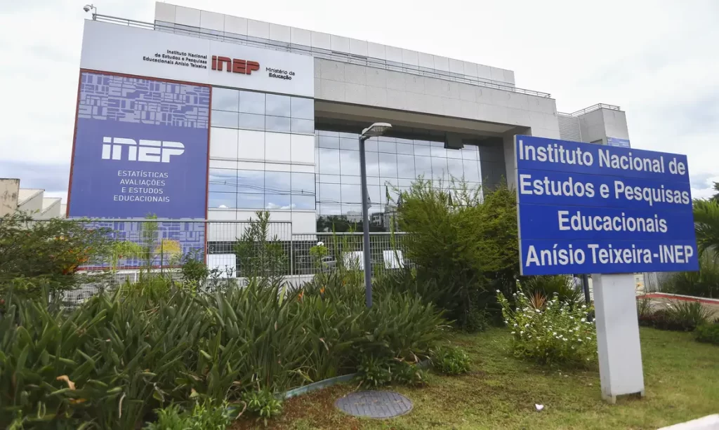 Instituto Nacional de Estudos e Pesquisas Educacionais Anísio Teixeira em Brasília