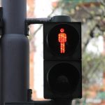 Novo semáforo é ativado para garantir segurança de pedestres no Distrito Industrial em Manaus