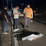 Mãe e filha morrem após serem atropeladas por carro na AM-070, em Iranduba