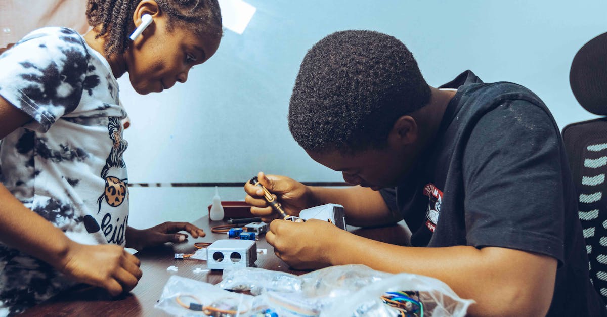 Por Que Mais Meninas Estão Entrando em Espaços de Aprendizado em Tecnologia e Games