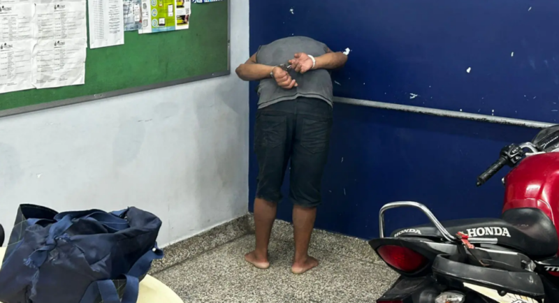 Homem é esfaqueado durante briga em estacionamento na avenida Torquato Tapajós, em Manaus