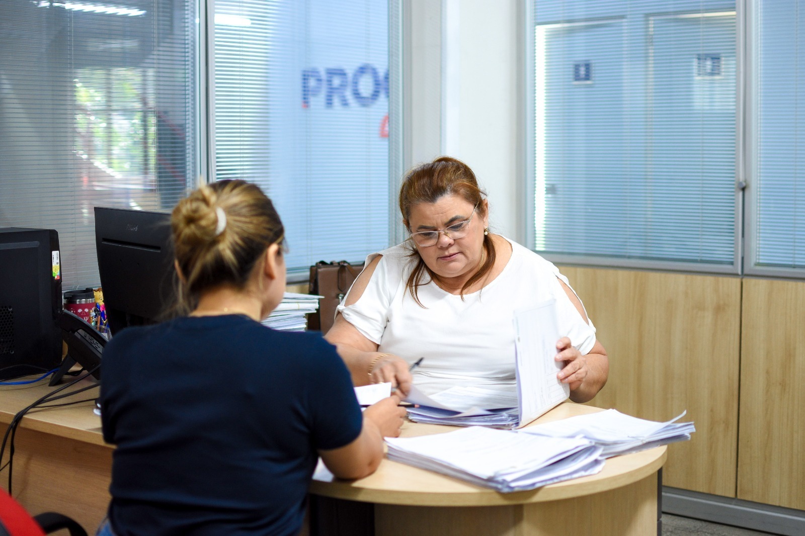 Procon alerta que crédito fácil pode virar armadilha para trabalhadores no AM