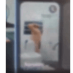 Professor aparece nu em reunião online de universidade