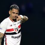 São Paulo bate o Mirassol e alivia pressão no Brasileirão