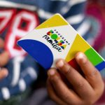 Cerca de 18 milhões de famílias receberam auxílio do governo em 2025