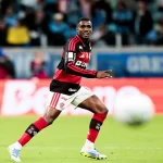 Flamengo perde volantes e acumula problemas em competições