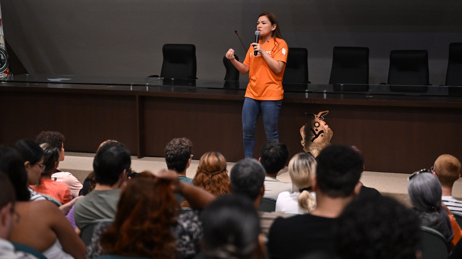 Joana Darc reforça combate ao abuso infantil no Amazonas