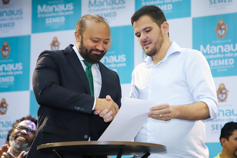 Renato Junior libera mais de R$ 9 milhões para manutenção de escolas em Manaus