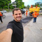 Renato Junior fiscaliza ‘tapa-buracos’ com tecnologia para evitar ondulações na pista