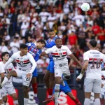 São Paulo e Bahia ficam no 2 a 2 em jogo movimentado pelo Brasileirão