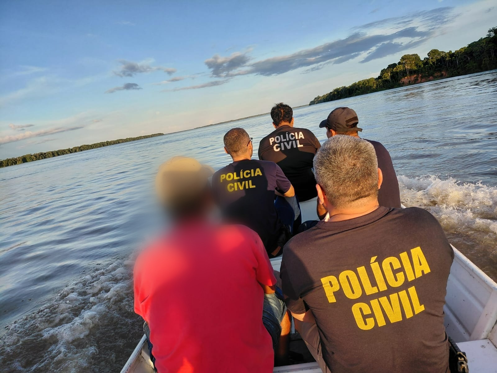 Homem de 53 anos é preso por estuprar netas da companheira no Amazonas