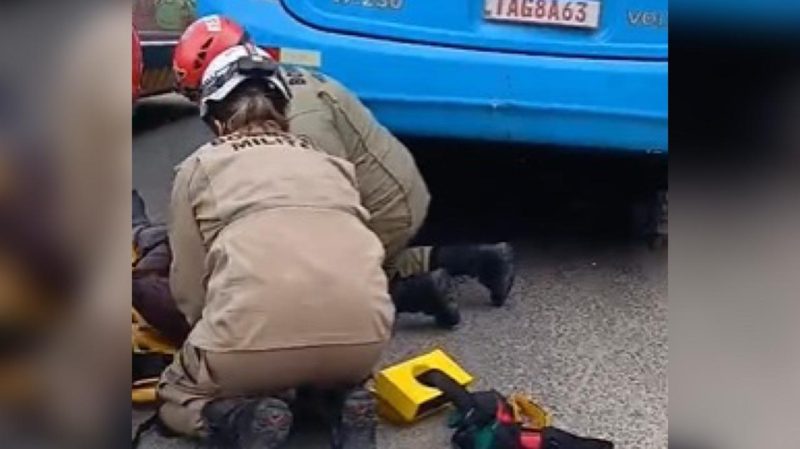 VÍDEO: Acidente entre moto e ônibus deixa criança ferida no Jorge Teixeira em Manaus