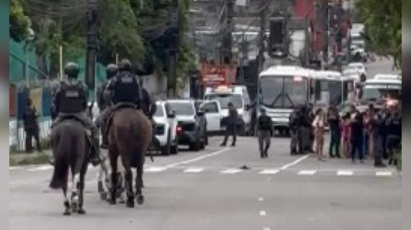 VÍDEO: PMs presos se recusam a deixar núcleo prisional por temer pela própria vida
