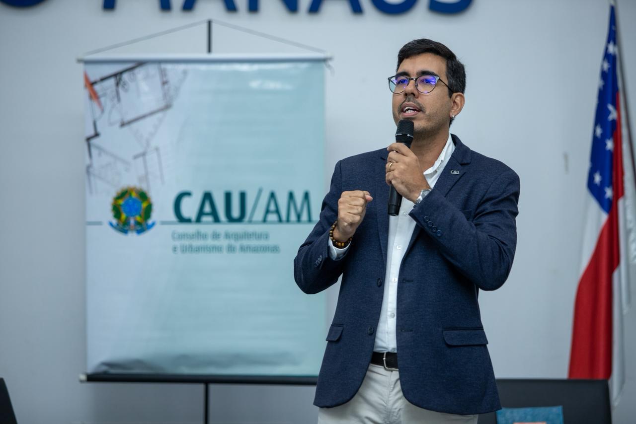 CAU/AM debate arquitetura sustentável e futuro urbano em Manaus