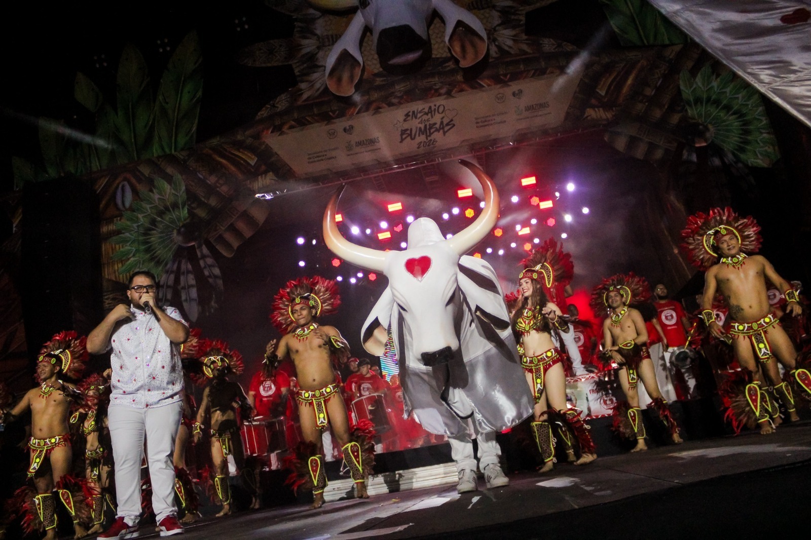 Sambódromo recebe Noite da Celebração Folclórica do Garantido