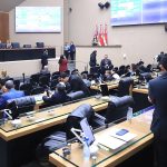 Aleam analisa projetos sobre mobilidade elétrica e golpes digitais