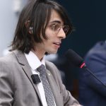 Comissão aprova projeto de Amom contra golpes financeiros
