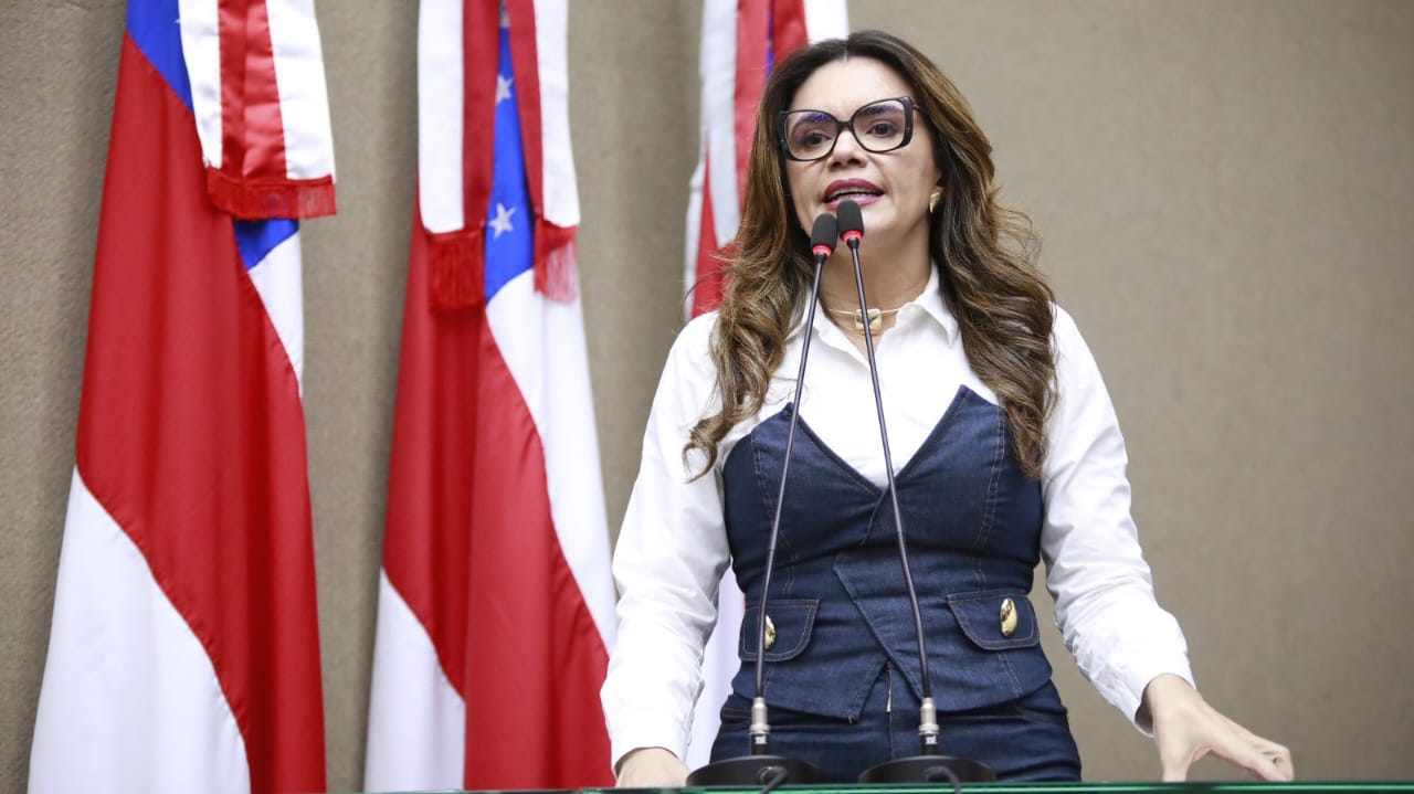Alessandra Campelo aprova projeto contra vício em apostas on-line